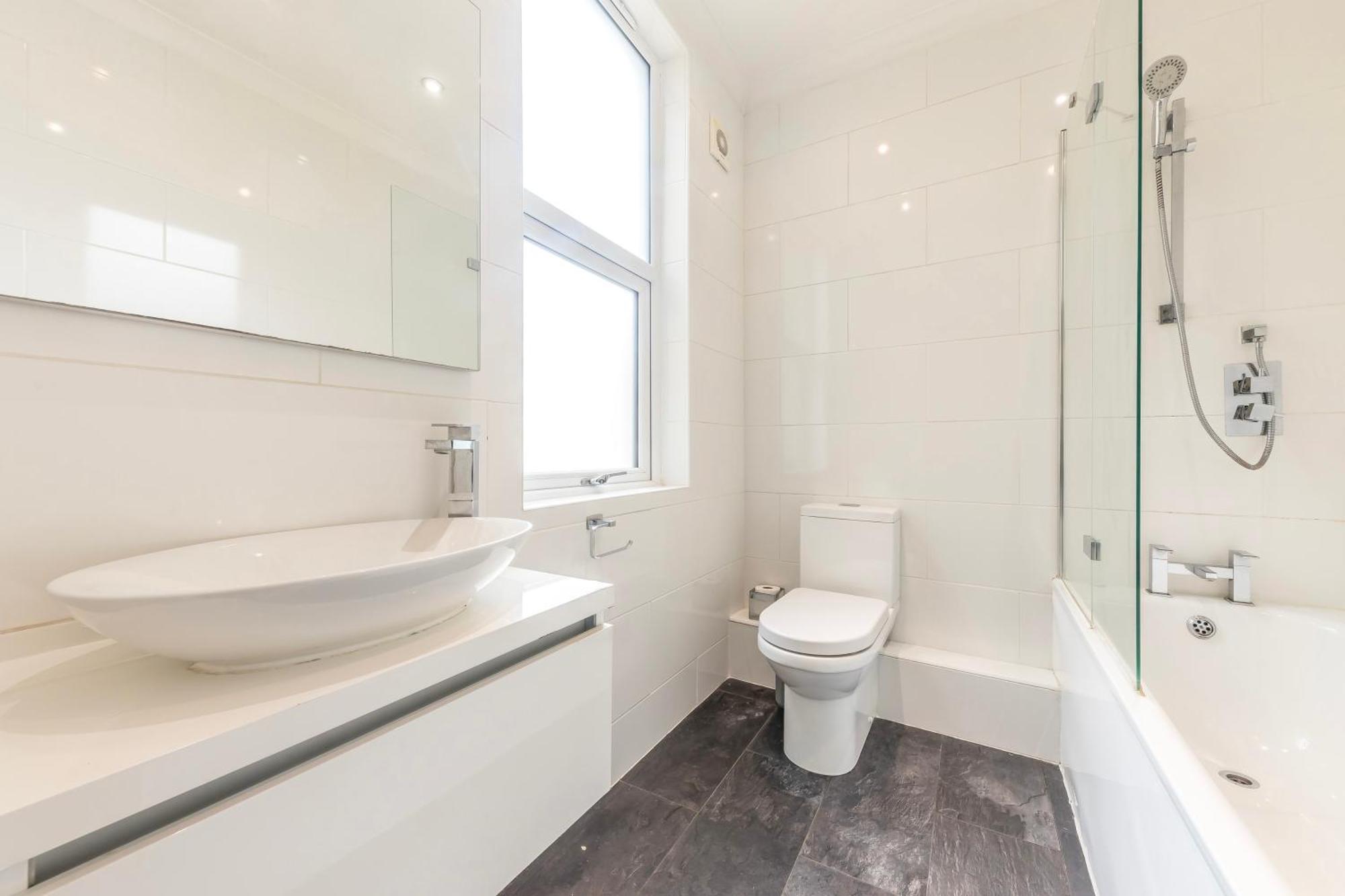 Stylish & Spacious 3 Bed Victorian House Sleeps Up To 7 - Near O2, Museums, Excel, Mazehill Station 12 Mins Direct Into London Bridge Villa Екстериор снимка